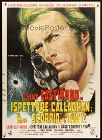 3j291 DIRTY HARRY Italian 1p '72 great different art of Clint Eastwood pointing gun, Don Siegel