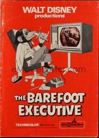 4e370 BAREFOOT EXECUTIVE pressbook '71 Disney, Kurt Russell, artwork of wacky chimp!