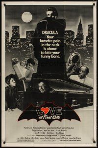 4c577 LOVE AT FIRST BITE 1sh '79 AIP, wacky vampire image of George Hamilton as Dracula!