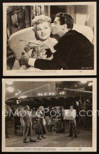 4p941 IT SHOULD HAPPEN TO YOU 2 8x10 stills '54 Judy Holliday, Peter Lawford, cool candid on set!