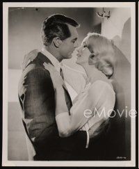 4p955 NORTH BY NORTHWEST 2 8x10 stills '59 Cary Grant & sexy Eva Marie Saint, Alfred Hitchcock!