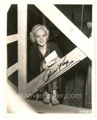 5a432 ALICE FAYE signed 8x10 still '30s great smiling close up reading her mail on the set!
