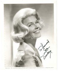 5a484 DORIS DAY signed 8x10 still '61 wonderful head & shoulders smiling portrait of the actress!