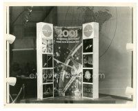 5d115 2001: A SPACE ODYSSEY candid 8x10 still '68 cool Pan Am window display with space wheel!