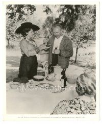 5d231 CHARLIE RUGGLES/LOLA LANE 8x10 still '36 visiting neighbors having a luncheon outdoors!