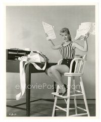 5d288 DEBBIE REYNOLDS 8x10 still '59 wacky portrait preparing her income tax return for 1958!