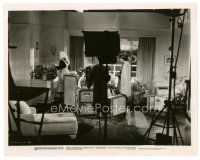 5d311 DODSWORTH candid 8x10 still '36 William Wyler classic, great image of equipment around set!