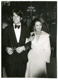 5d600 LORETTA YOUNG deluxe 7x8.75 still '71 attending an awards ceremony with her son Christopher!