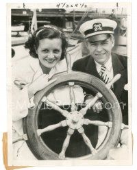 5d643 MARY ASTOR 6x8 news photo '32 close up smiling with her husband Franklyn on their yacht!
