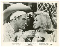 5d668 MISFITS 8x10 still '61 close up of sexy Marilyn Monroe & bandaged Montgomery Clift!