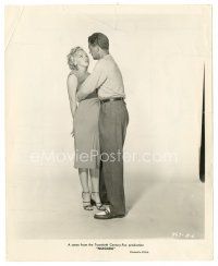 5d700 NIAGARA 8x10 still '53 Joseph Cotten embracing sexy scared Marilyn Monroe!