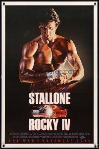 5w645 ROCKY IV war style advance 1sh '85 image of champ Sylvester Stallone wrapping his hands!