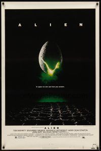 6g035 ALIEN 1sh '79 Ridley Scott outer space sci-fi monster classic, cool hatching egg image!