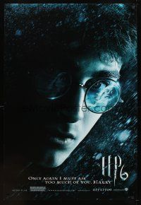 6g387 HARRY POTTER & THE HALF-BLOOD PRINCE teaser DS 1sh '09 Daniel Radcliffe close up!