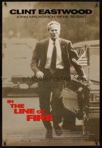 6g425 IN THE LINE OF FIRE DS 1sh '93 Wolfgang Petersen, Clint Eastwood as Secret Service bodyguard!