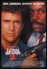 6g481 LETHAL WEAPON 2 1sh '89 great close-up image of cops Mel Gibson & Danny Glover!