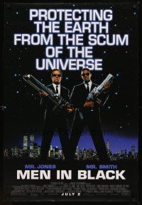 6g525 MEN IN BLACK advance DS 1sh '97 Will Smith & Tommy Lee Jones protecting Earth!