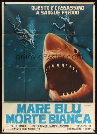 6h309 BLUE WATER, WHITE DEATH red shark Italian 1p '72 different art of red shark & divers by Fiorenzi!