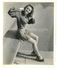 6m350 ALEXIS SMITH 8x10 still '42 c/u in sexy outfit sitting on diving board by Welbourne!