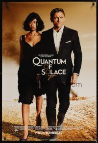 6x579 QUANTUM OF SOLACE int'l advance DS 1sh '08 Daniel Craig as James Bond + sexy Kurylenko!