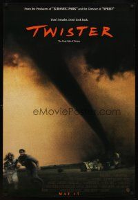 6x753 TWISTER advance DS 1sh '96 storm chasers Bill Paxton & Helen Hunt running away from tornado!