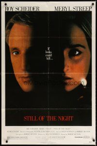 7b831 STILL OF THE NIGHT 1sh '82 super c/u of Roy Scheider & Meryl Streep, if looks could kill!