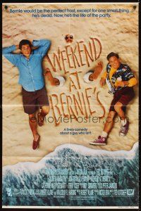 7b949 WEEKEND AT BERNIE'S 1sh '89 Andrew McCarthy, Jonathan Silverman & dead guy on beach!