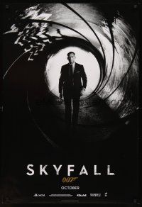 7p617 SKYFALL int'l teaser DS 1sh '12 cool image of Daniel Craig as Bond in gun barrel, newest 007!