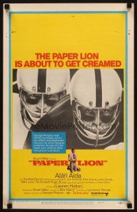 7k408 PAPER LION WC '68 great close up of Alan Alda as football player George Plimpton!
