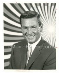 7s149 BOB BARKER TV 7.25x9 still '67 great portrait when he hosted The Family Game!