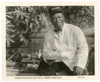 7s562 MANTAN MORELAND 8x10 still '42 great smiling close up in porter costume with wacky machine!