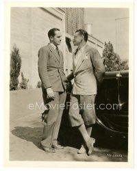 7s807 SMILIN' THROUGH candid 8x10 still '32 Fredric March & Ralph Forbes chatting on the MGM lot!