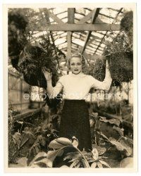 7s993 WYNNE GIBSON 8x10 still '32 close up posing with potted plants in the Paramount nursery!