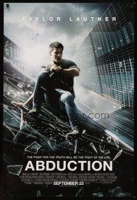 8b009 ABDUCTION advance DS 1sh '11 great image of Taylor Lautner sliding down side of building!