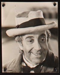 8d512 OPTIMISTS 7 8x10 stills '73 great images of retired English musician Peter Sellers!