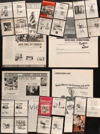 8e089 LOT OF 27 FOLDED AND UNFOLDED UNCUT PRESSBOOKS '50s-70s a variety of cool advertising!