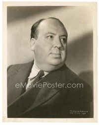 8k068 ALFRED HITCHCOCK 8x10 still '40s youthful head & shoulders portrait of the great director!