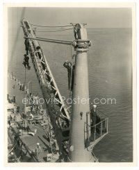8k112 BARBARA KENT/DOROTHY GULLIVER 8x10 still '40s cleaning high up on the U.S.S. California!