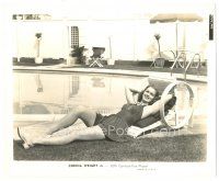 8k211 COBINA WRIGHT 8x10 still '40s full-length smiling portrait in pretty dress lounging by pool!