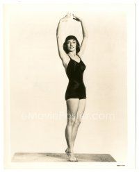 8k635 MARIE WINDSOR 8x10 still '50s full-length sexy portrait practicing ballet dancing!