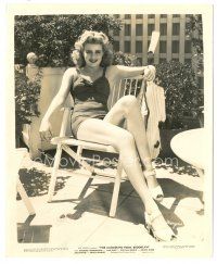 8k649 MARJORIE WOODWORTH 8x10 still '42 the sexy actress getting some sun in one-piece swimsuit!