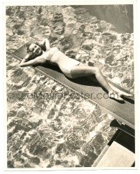8m115 JANET BLAIR deluxe 11x14 still '41 on diving board at Beverly-Wilshire Hotel making 1st movie