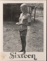 8m890 SIXTEEN pressbook '73 pretty innocent Simone Griffeth learned everything the hard way!