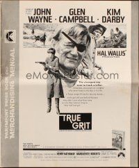 8m960 TRUE GRIT pressbook '69 John Wayne as Rooster Cogburn, Kim Darby, Glen Campbell