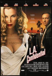8p421 L.A. CONFIDENTIAL int'l 1sh '97 Russell Crowe, Guy Pearce, Kevin Spacey, sexy Kim Basinger!