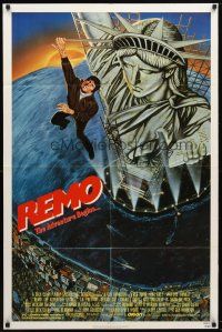 8p663 REMO WILLIAMS THE ADVENTURE BEGINS 1sh '85 Fred Ward clings to the Statue of Liberty!