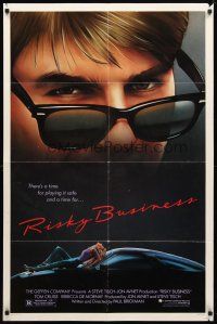 8p675 RISKY BUSINESS 1sh '83 classic close up artwork image of Tom Cruise in cool shades!