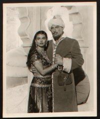8w076 KIM 13 8x10 stills '50 Errol Flynn & sexy Laurette Luez in mystic India, Rudyard Kipling