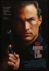9a010 ABOVE THE LAW 1sh '88 best image of tough guy Steven Seagal!