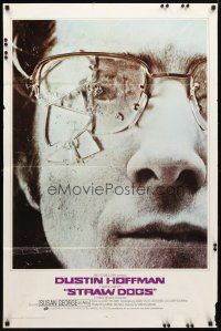9b849 STRAW DOGS int'l 1sh '72 directed by Sam Peckinpah, c/u of Dustin Hoffman w/broken glasses